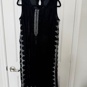 Black Sleeveless Women’s Kurta with Silver Embellished Detailing